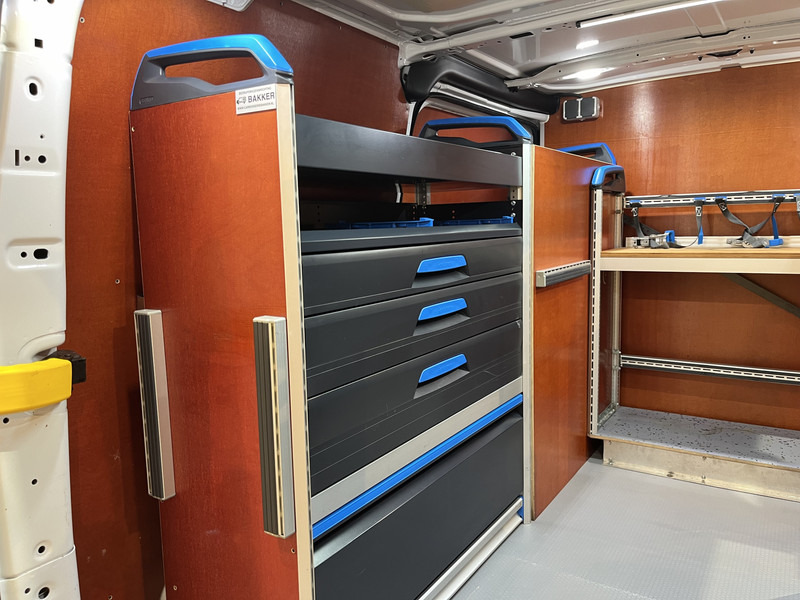 Μικρό βαν Ford Transit Custom 340 2.0 TDCI L1H1 Trend 130 PK Servicebus / Sortimo Inrichting / Euro 6 / Schuifdeur L + R / 220V. / Airco / Cruise Control / PDC / CarPlay / Trekhaak / Navigatie / 79.500 KM !!: φωτογραφία 11