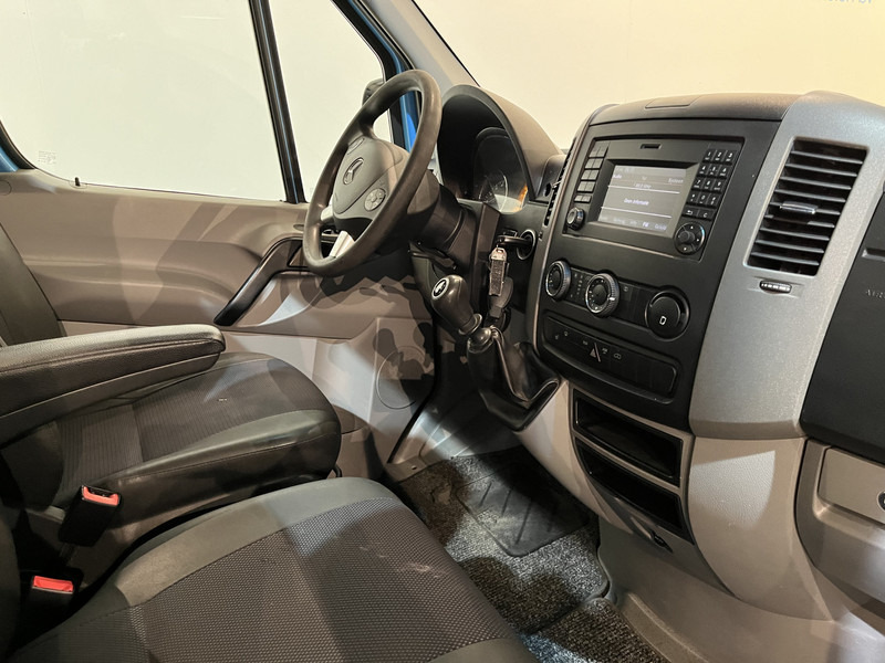 Mercedes-Benz Sprinter 316 CDI RWD Open Laadbak / Hiab XS 033 D-2 Kraan PTO / Euro 6 / Knijpbak / Airco / Trekhaak / Cruise Control / 3-Zits - Μικρό φορτηγό με καρότσα: φωτογραφία 3 Mercedes-Benz Sprinter 316 CDI RWD Open Laadbak / Hiab XS 033 D-2 Kraan PTO / Euro 6 / Knijpbak / Airco / Trekhaak / Cruise Control / 3-Zits - Μικρό φορτηγό με καρότσα: φωτογραφία 3