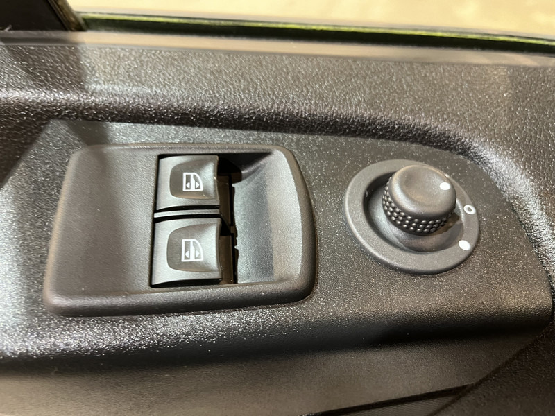 Leasing Renault Trafic 2.0 dCi L1H1 170 PK Automaat Servicebus / Sortimo Inrichting / Euro 6 / Airco / Cruise Control / Camera / Trekhaak / 3-Zits  / BPM VRIJ !! Renault Trafic 2.0 dCi L1H1 170 PK Automaat Servicebus / Sortimo Inrichting / Euro 6 / Airco / Cruise Control / Camera / Trekhaak / 3-Zits  / BPM VRIJ !!: φωτογραφία 14