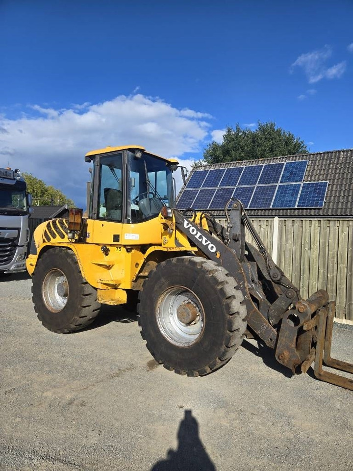 Volvo L 40 B TP - Ελαστιχοφόρος φορτωτής: φωτογραφία 2 Volvo L 40 B TP - Ελαστιχοφόρος φορτωτής: φωτογραφία 2