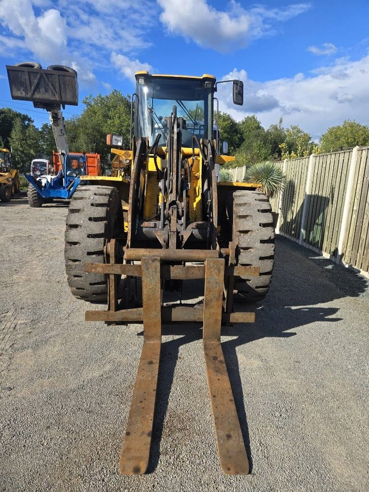 Volvo L 40 B TP - Ελαστιχοφόρος φορτωτής: φωτογραφία 3 Volvo L 40 B TP - Ελαστιχοφόρος φορτωτής: φωτογραφία 3