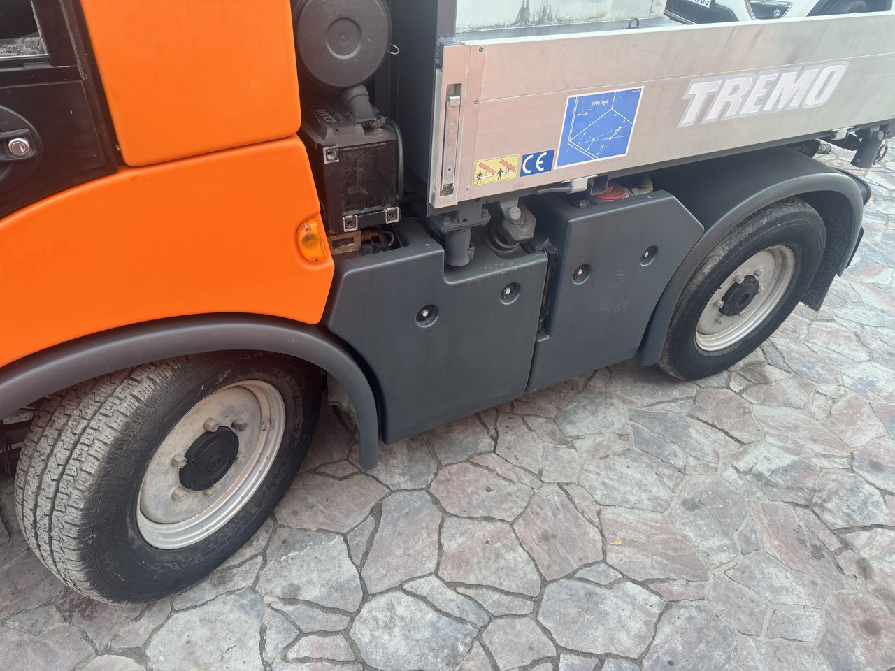 Εκχιονιστικό μηχάνημα MULTICAR Hako Tremo 4x4 wywrotka Polewaczka zamiatarka pług posypywarka snow schnee: φωτογραφία 16