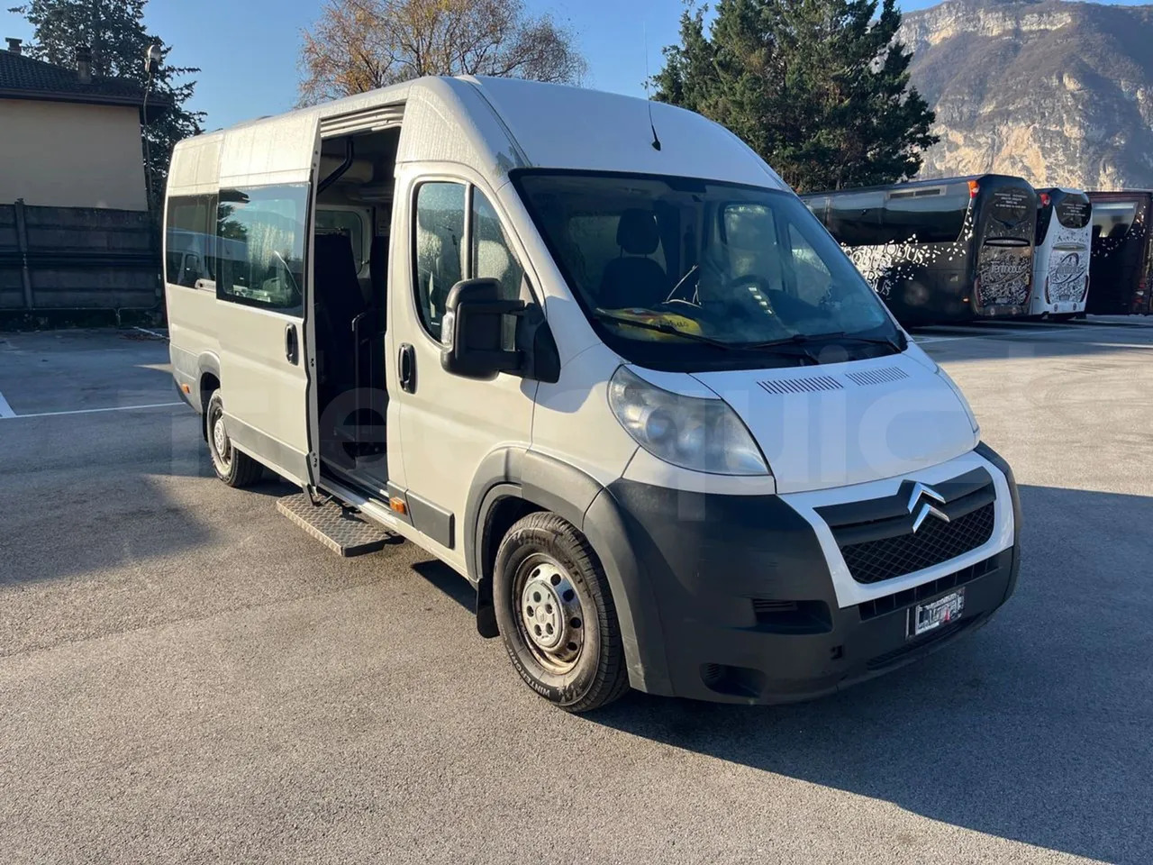 Προαστιακό λεωφορείο Citroën Jumper: φωτογραφία 10 Προαστιακό λεωφορείο Citroën Jumper: φωτογραφία 10