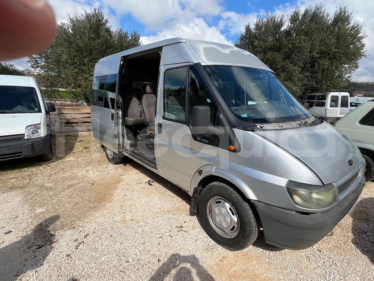 Ford Transit - Πούλμαν: φωτογραφία 1 Ford Transit - Πούλμαν: φωτογραφία 1