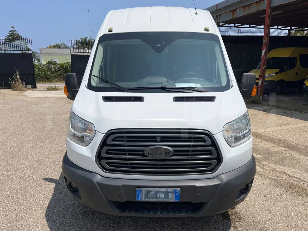 Ford Transit - Μικρό λεωφορείο, Επιβατικό βαν: φωτογραφία 2 Ford Transit - Μικρό λεωφορείο, Επιβατικό βαν: φωτογραφία 2