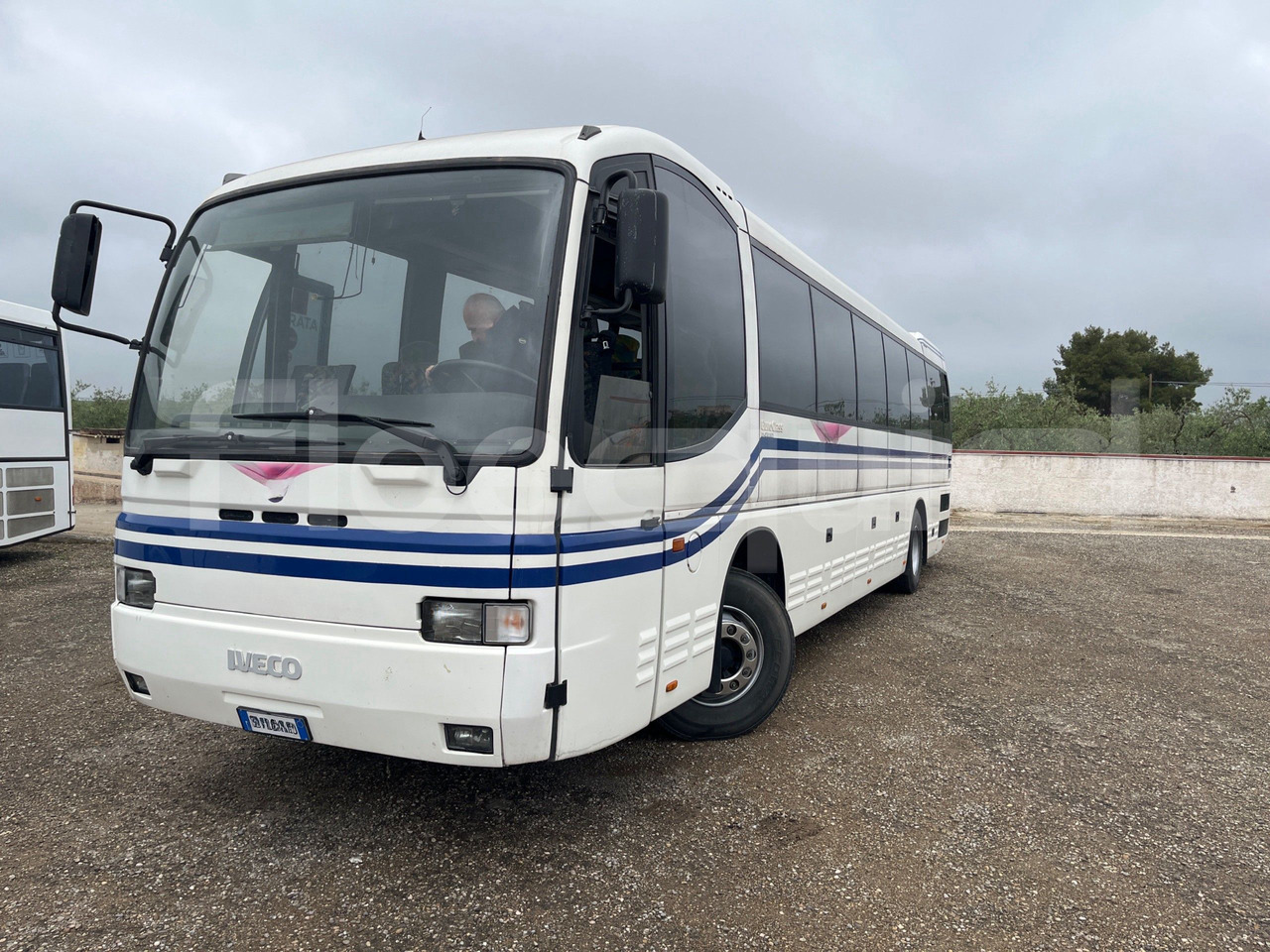 Iveco 380 - Πούλμαν: φωτογραφία 4 Iveco 380 - Πούλμαν: φωτογραφία 4