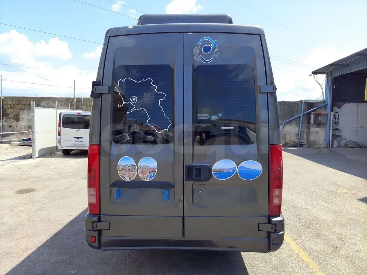 Iveco Daily - Μικρό λεωφορείο, Επιβατικό βαν: φωτογραφία 5 Iveco Daily - Μικρό λεωφορείο, Επιβατικό βαν: φωτογραφία 5