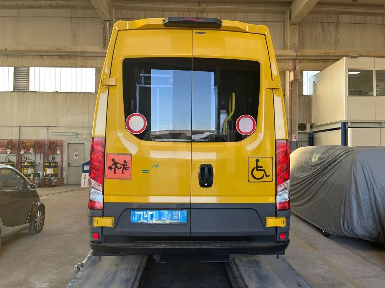 Iveco Daily - Σχολικό λεωφορείο: φωτογραφία 5 Iveco Daily - Σχολικό λεωφορείο: φωτογραφία 5