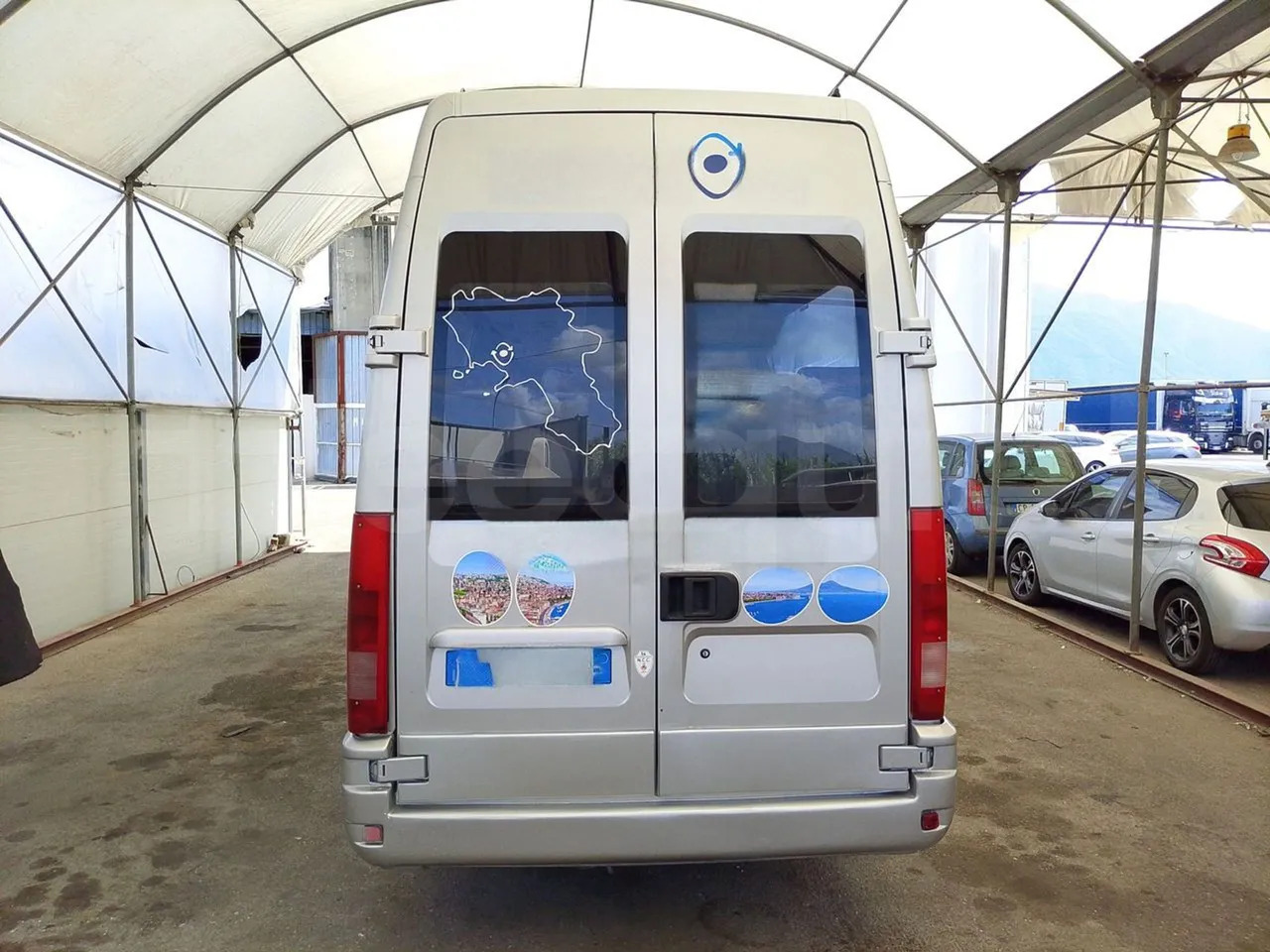 Iveco Daily - Μικρό λεωφορείο, Επιβατικό βαν: φωτογραφία 5 Iveco Daily - Μικρό λεωφορείο, Επιβατικό βαν: φωτογραφία 5