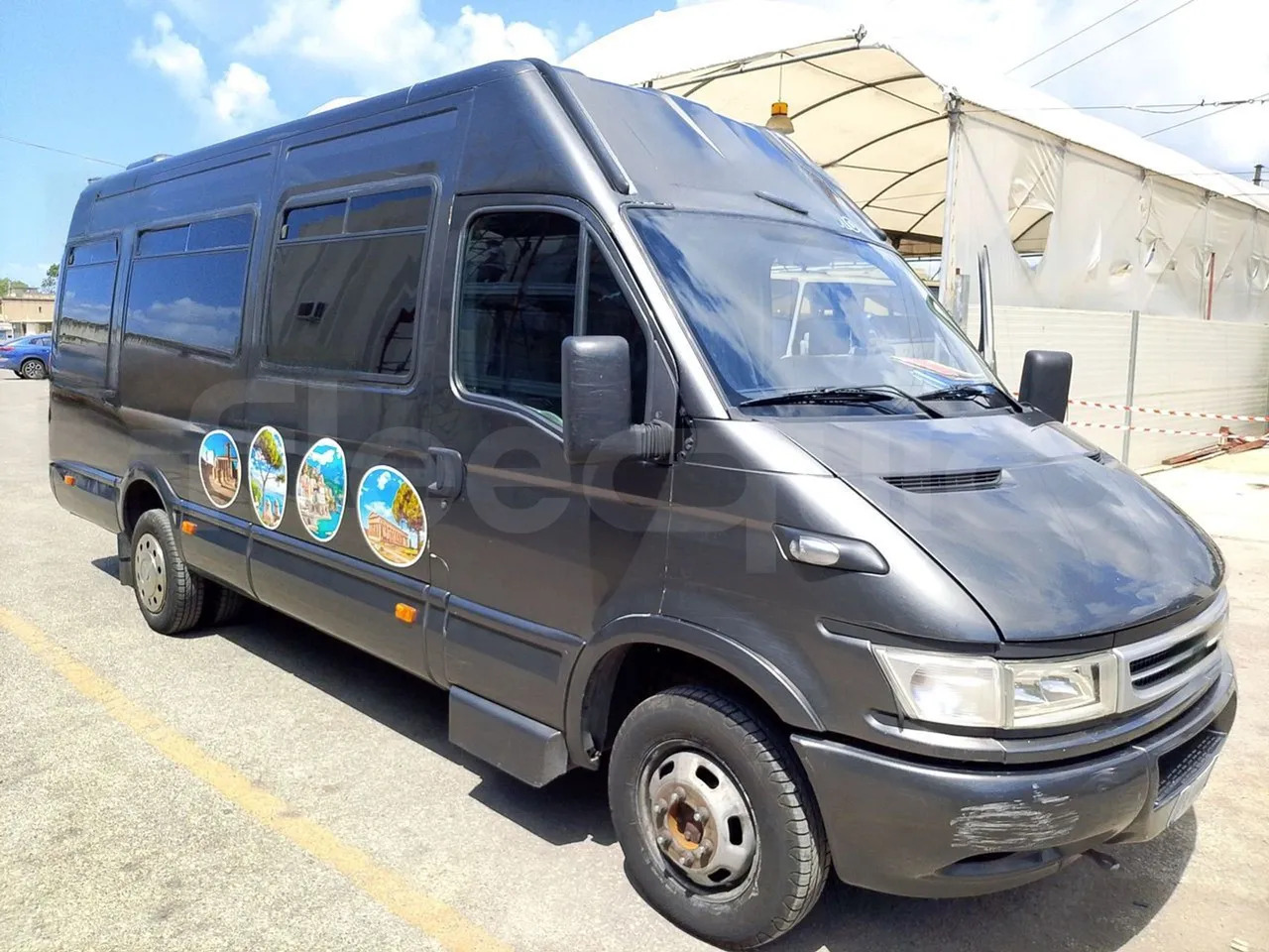 Iveco Daily - Μικρό λεωφορείο, Επιβατικό βαν: φωτογραφία 1 Iveco Daily - Μικρό λεωφορείο, Επιβατικό βαν: φωτογραφία 1