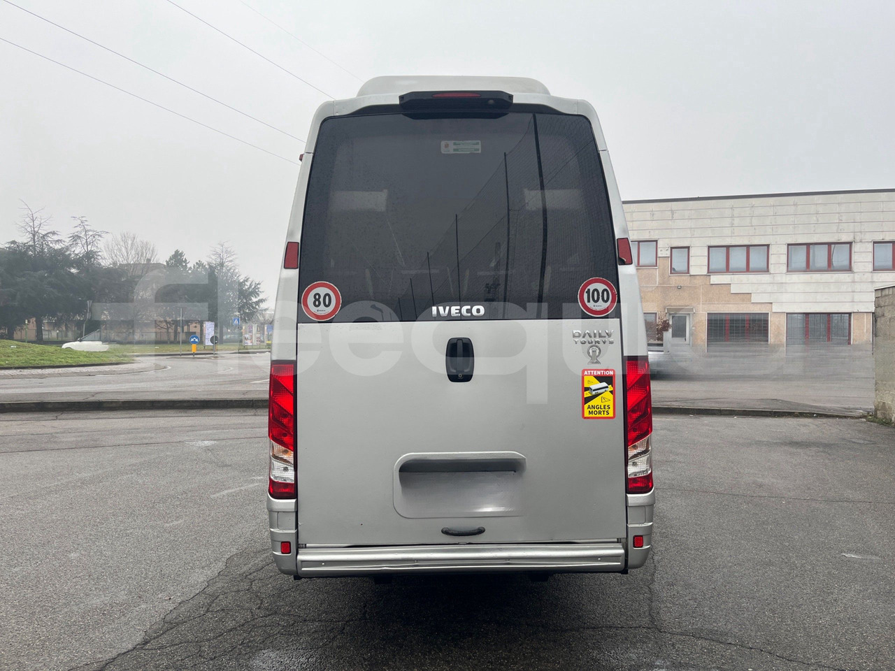 Iveco Daily - Μικρό λεωφορείο, Επιβατικό βαν: φωτογραφία 5 Iveco Daily - Μικρό λεωφορείο, Επιβατικό βαν: φωτογραφία 5