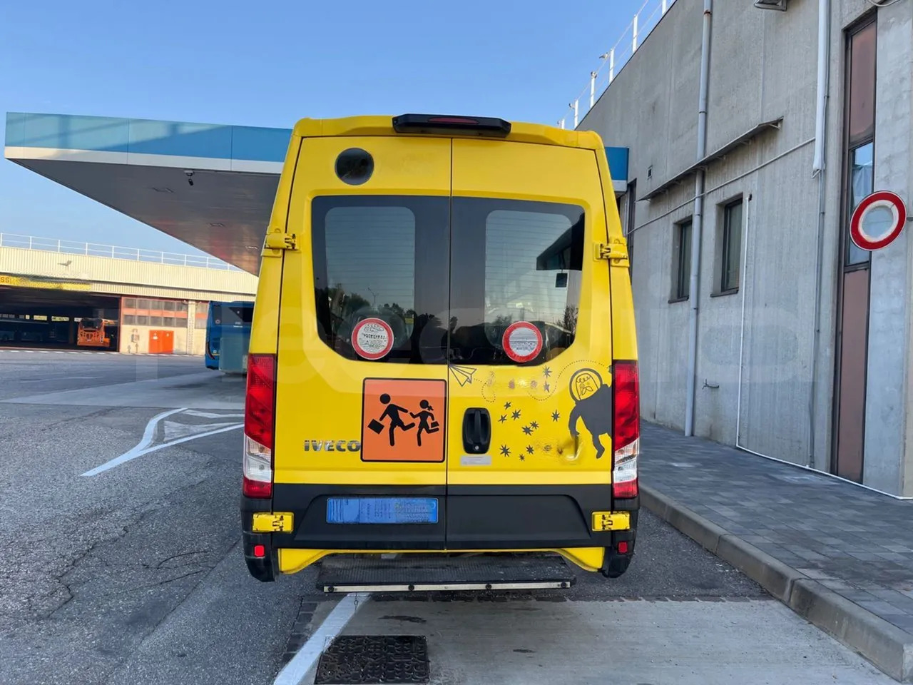 Iveco Daily - Σχολικό λεωφορείο: φωτογραφία 5 Iveco Daily - Σχολικό λεωφορείο: φωτογραφία 5