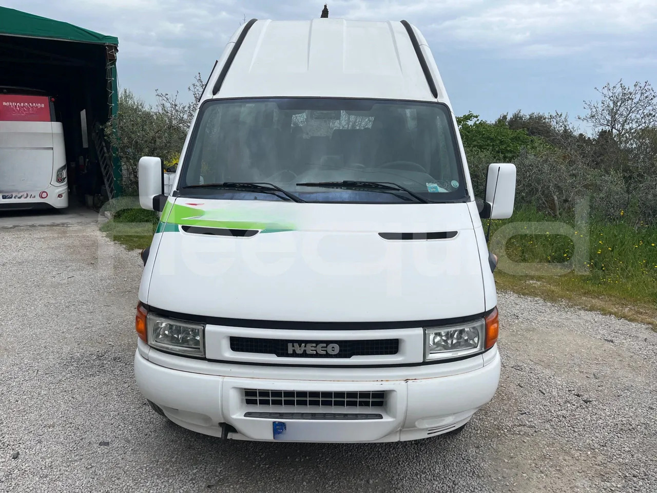 Iveco Daily - Μικρό λεωφορείο, Επιβατικό βαν: φωτογραφία 2 Iveco Daily - Μικρό λεωφορείο, Επιβατικό βαν: φωτογραφία 2