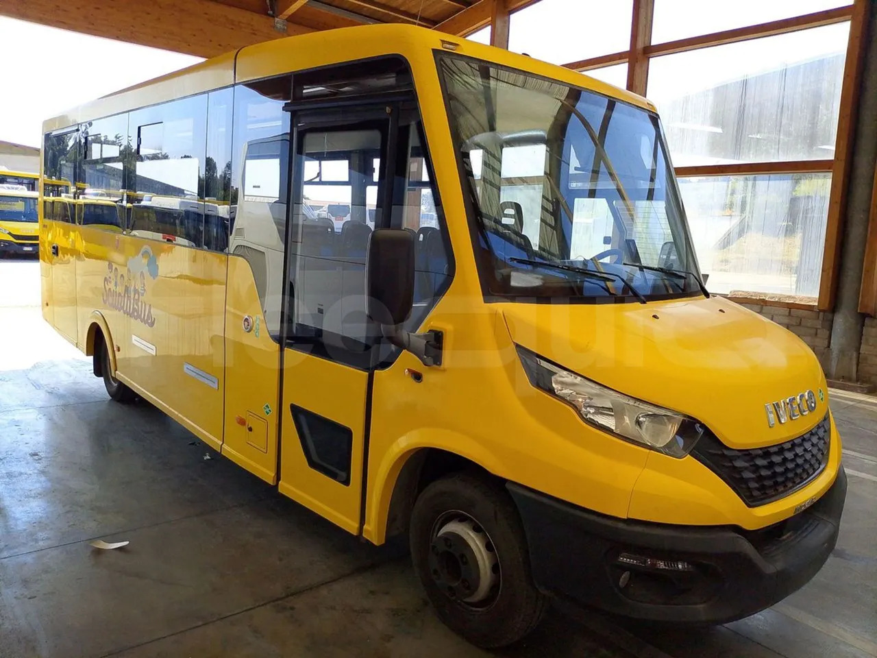 Iveco Indcar - Σχολικό λεωφορείο: φωτογραφία 1 Iveco Indcar - Σχολικό λεωφορείο: φωτογραφία 1