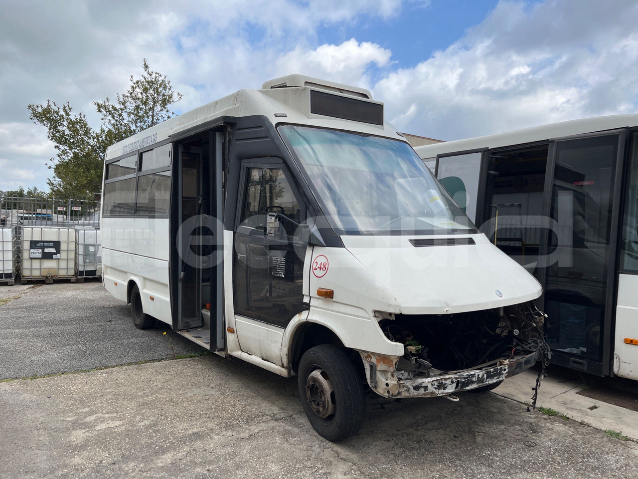 Mercedes-Benz 414T - Μικρό λεωφορείο, Επιβατικό βαν: φωτογραφία 1 Mercedes-Benz 414T - Μικρό λεωφορείο, Επιβατικό βαν: φωτογραφία 1
