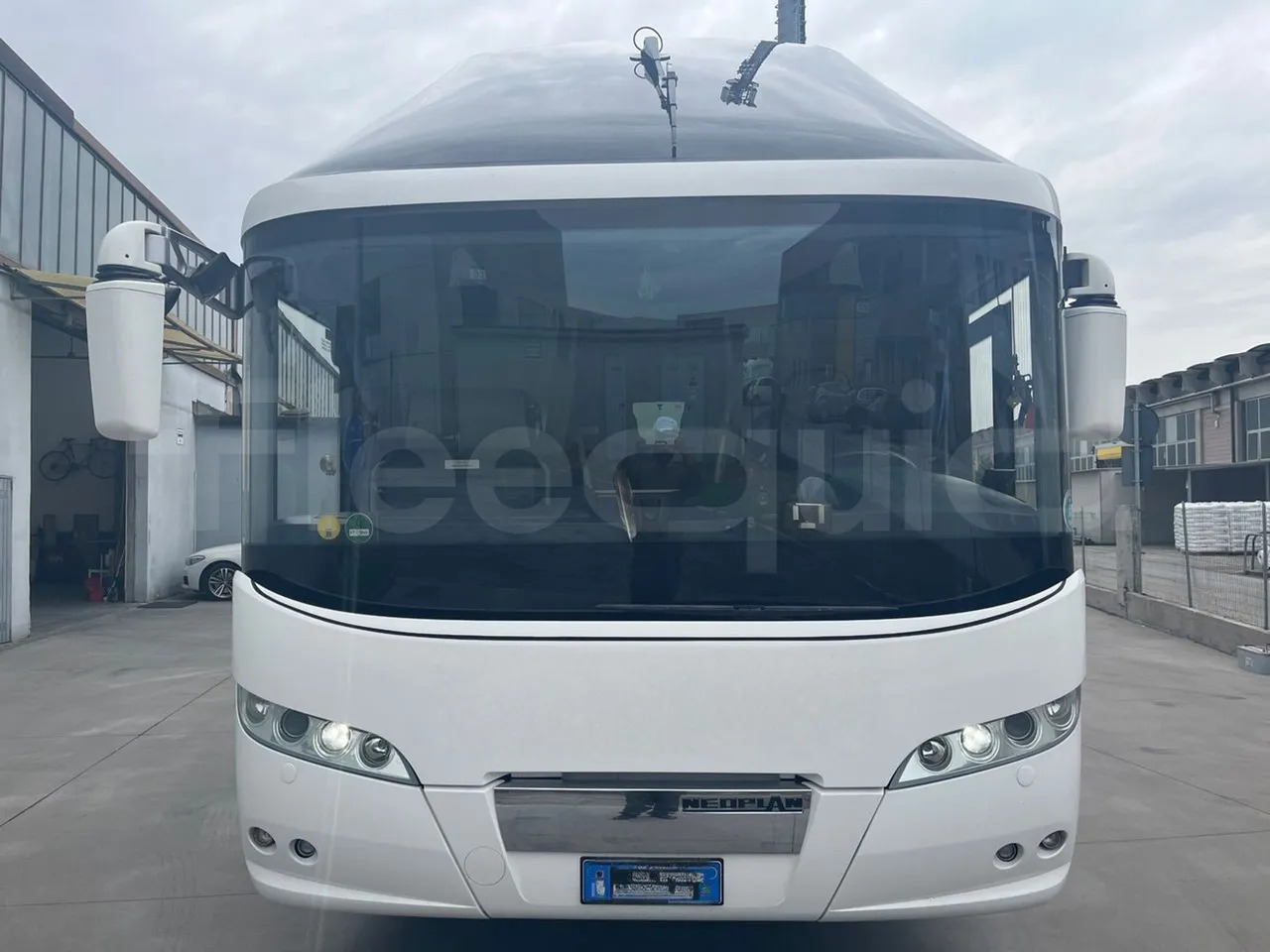 Neoplan Starliner - Πούλμαν: φωτογραφία 2 Neoplan Starliner - Πούλμαν: φωτογραφία 2