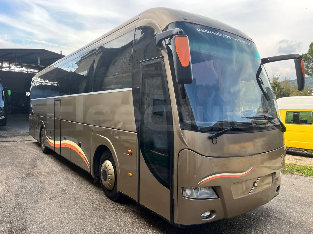 Volvo Barbi Genesis - Πούλμαν: φωτογραφία 1 Volvo Barbi Genesis - Πούλμαν: φωτογραφία 1