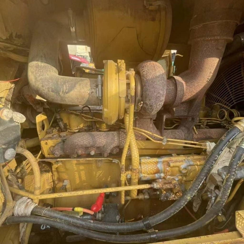 CAT D6G2 XL - Μπουλντόζα: φωτογραφία 5 CAT D6G2 XL - Μπουλντόζα: φωτογραφία 5