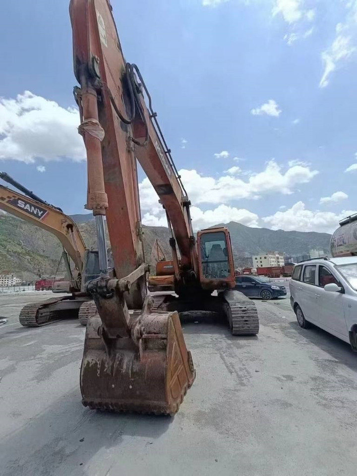 Doosan DX 225 DH225LC-9 - Ερπυστριοφόρος εκσκαφέας: φωτογραφία 1 Doosan DX 225 DH225LC-9 - Ερπυστριοφόρος εκσκαφέας: φωτογραφία 1