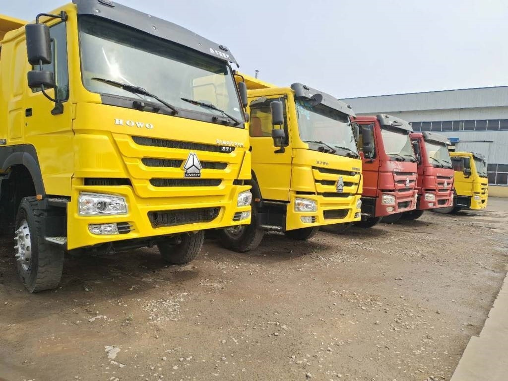 Howo 6X4  - Φορτηγό ανατρεπόμενο: φωτογραφία 1 Howo 6X4  - Φορτηγό ανατρεπόμενο: φωτογραφία 1