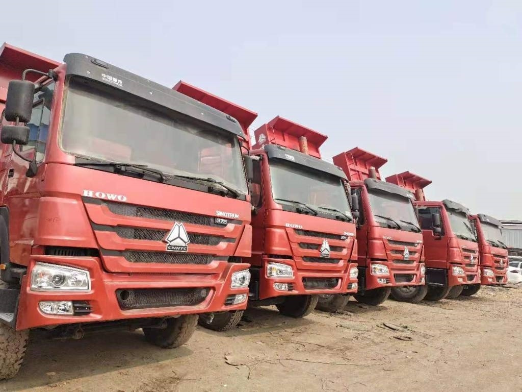 Howo 6X4 - Φορτηγό ανατρεπόμενο: φωτογραφία 2 Howo 6X4 - Φορτηγό ανατρεπόμενο: φωτογραφία 2