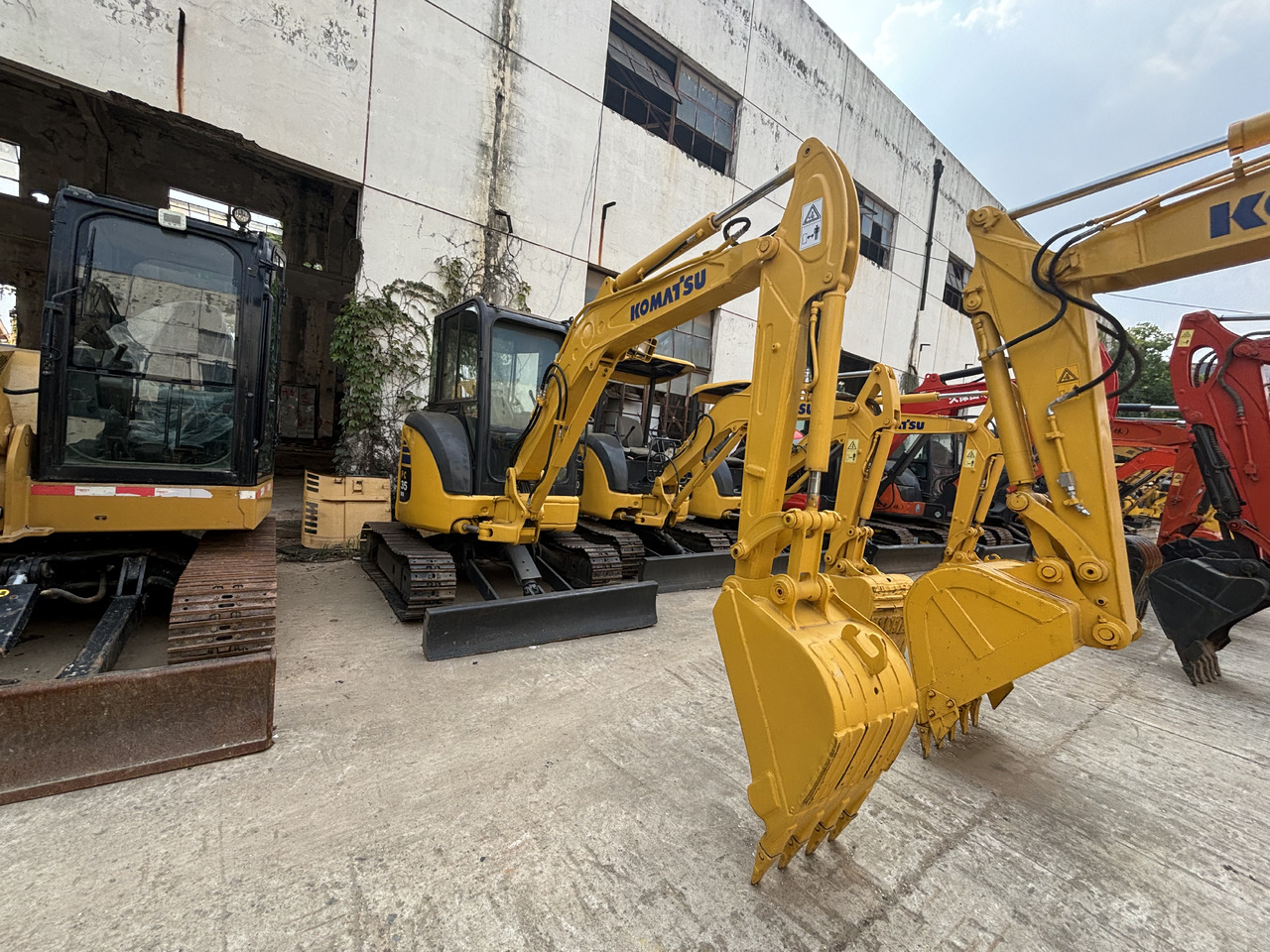 KOMATSU PC35MR - Μίνι εκσκαφέας: φωτογραφία 1 KOMATSU PC35MR - Μίνι εκσκαφέας: φωτογραφία 1