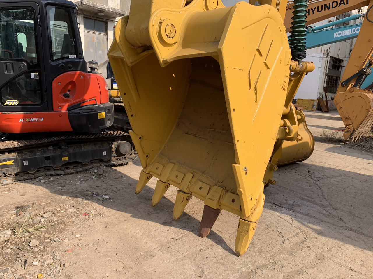 KOMATSU PC450 - Ερπυστριοφόρος εκσκαφέας: φωτογραφία 5 KOMATSU PC450 - Ερπυστριοφόρος εκσκαφέας: φωτογραφία 5
