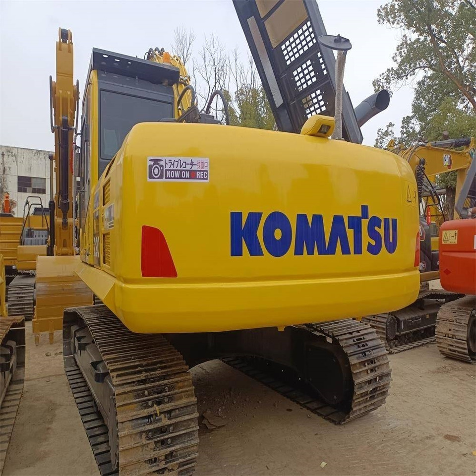 Komatsu PC 220 - Ερπυστριοφόρος εκσκαφέας: φωτογραφία 2 Komatsu PC 220 - Ερπυστριοφόρος εκσκαφέας: φωτογραφία 2