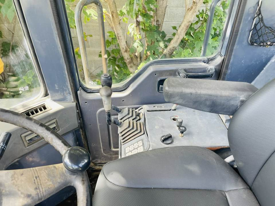 Komatsu WA380-8 - Ελαστιχοφόρος φορτωτής: φωτογραφία 2 Komatsu WA380-8 - Ελαστιχοφόρος φορτωτής: φωτογραφία 2