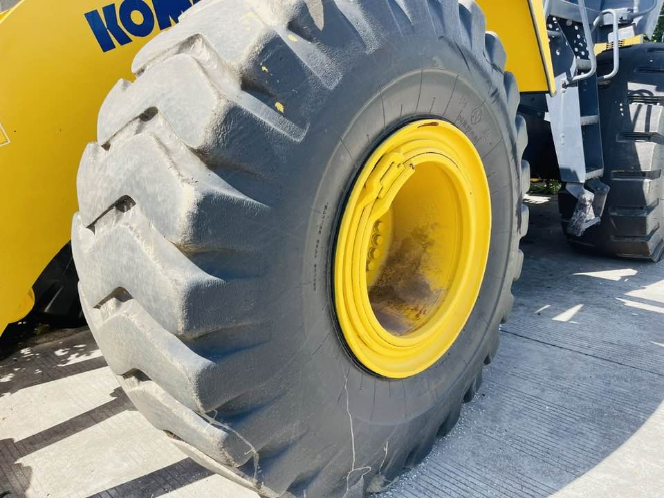 Komatsu WA470 - Ελαστιχοφόρος φορτωτής: φωτογραφία 4 Komatsu WA470 - Ελαστιχοφόρος φορτωτής: φωτογραφία 4