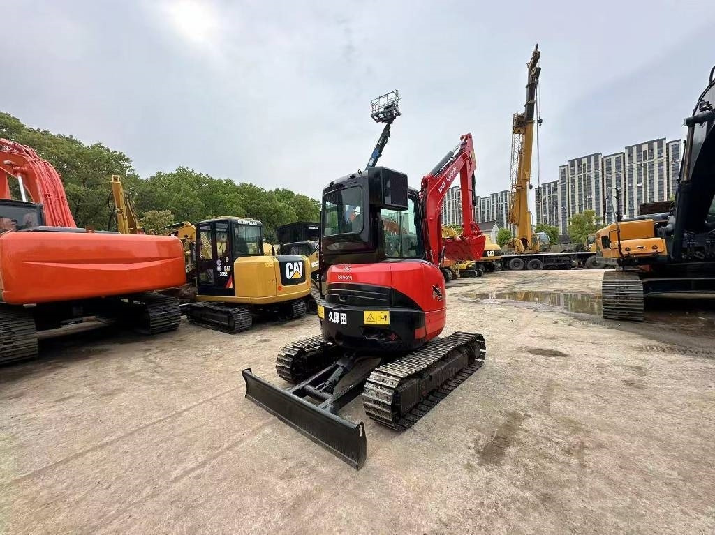 Kubota U-35 - Μίνι εκσκαφέας: φωτογραφία 5 Kubota U-35 - Μίνι εκσκαφέας: φωτογραφία 5