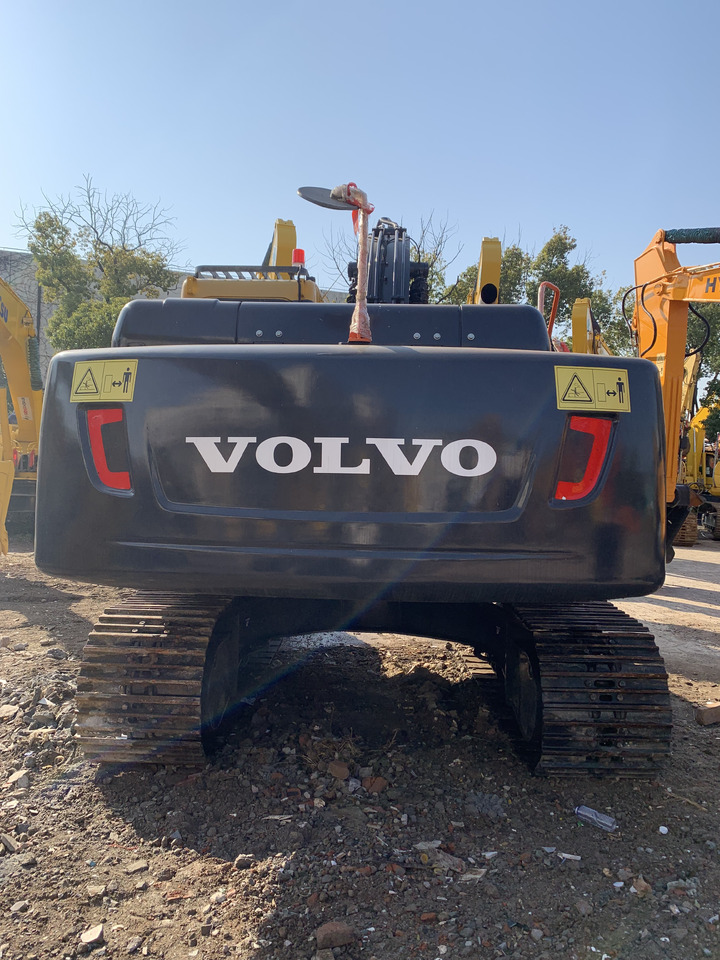 Volvo EC210D - Τροχοφόρος εκσκαφέας: φωτογραφία 2 Volvo EC210D - Τροχοφόρος εκσκαφέας: φωτογραφία 2