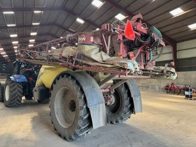Hardi COMMANDER 7000I TWIN - Συρόμενο ψεκαστικό: φωτογραφία 3 Hardi COMMANDER 7000I TWIN - Συρόμενο ψεκαστικό: φωτογραφία 3