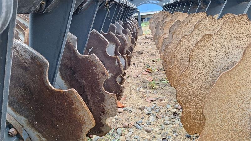 Agro - TOM 4 Meters DISC HARVE - Δισκοσβάρνα: φωτογραφία 5 Agro - TOM 4 Meters DISC HARVE - Δισκοσβάρνα: φωτογραφία 5