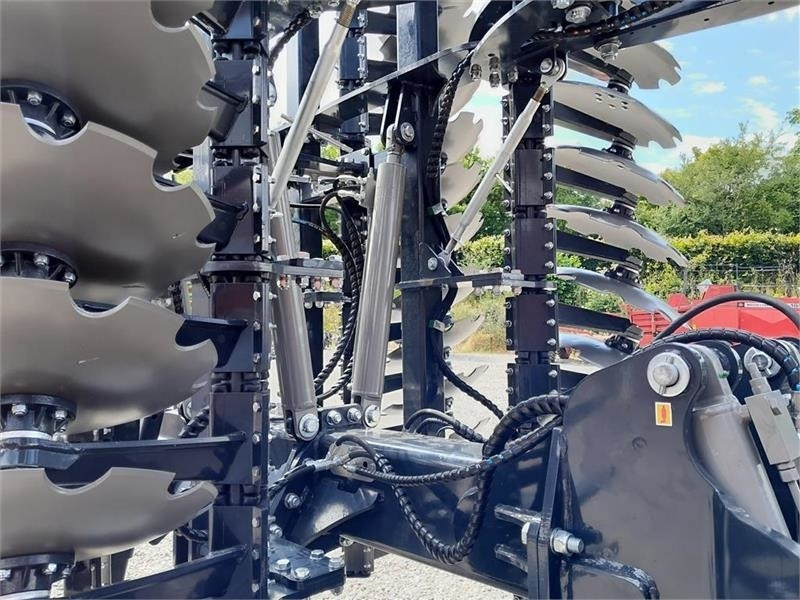 Δισκοσβάρνα Agro - TOM 6 Meter discharve: φωτογραφία 10 Δισκοσβάρνα Agro - TOM 6 Meter discharve: φωτογραφία 10