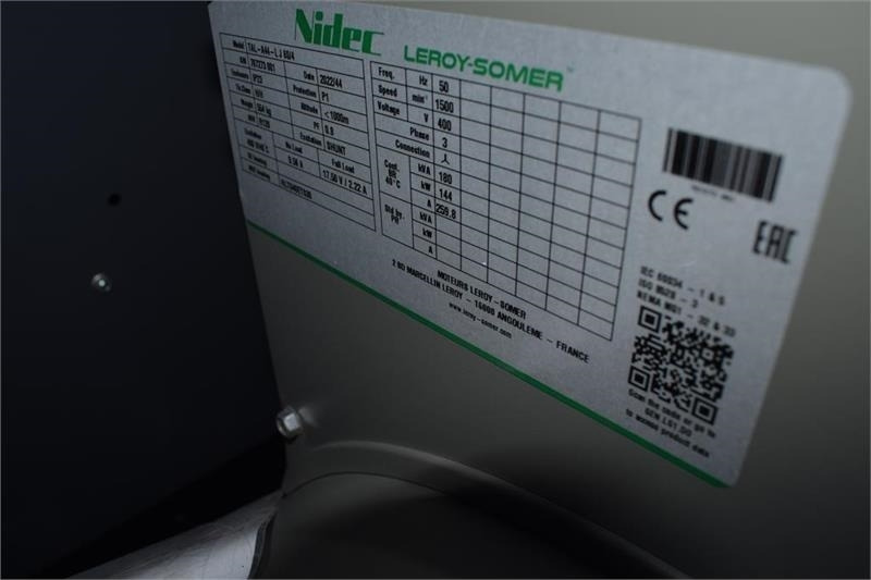 Leasing Cummins 200 KvA  Cummins 200 KvA: φωτογραφία 9