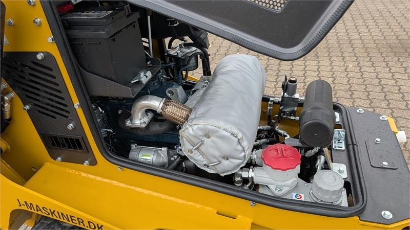 Leasing Eurotrac SK 10  Eurotrac SK 10: φωτογραφία 13