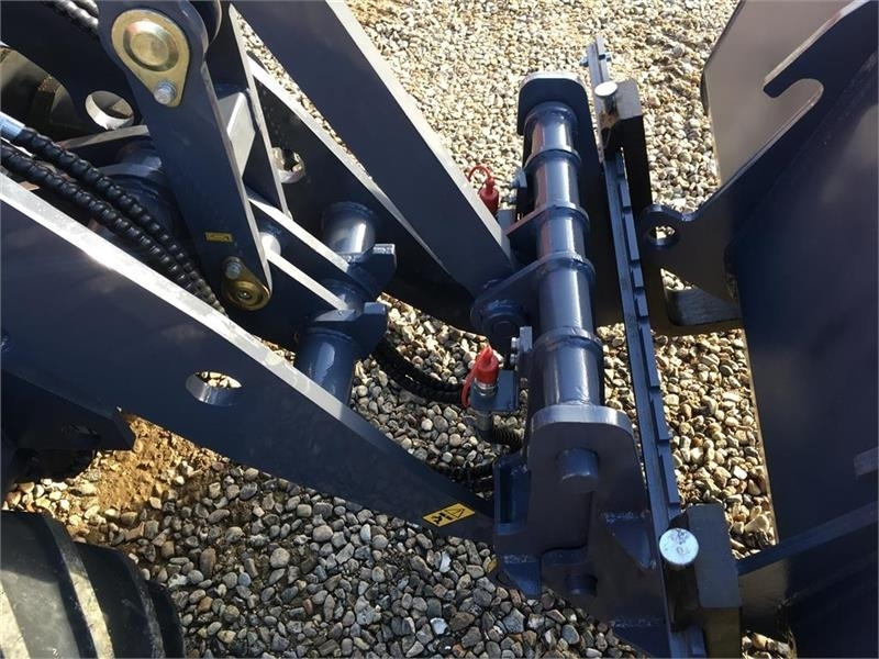 Eurotrac W12 m. lang arm - Σπαστός φορτωτής: φωτογραφία 5 Eurotrac W12 m. lang arm - Σπαστός φορτωτής: φωτογραφία 5