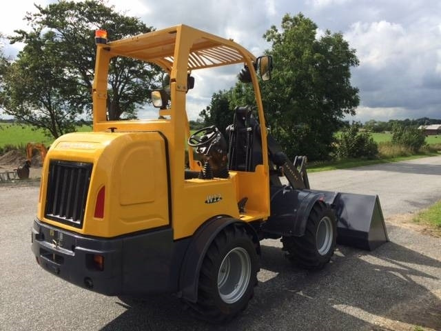 Eurotrac W12 - Σπαστός φορτωτής: φωτογραφία 3 Eurotrac W12 - Σπαστός φορτωτής: φωτογραφία 3