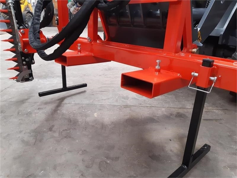 Eurotrac boxer agri - Πλευρικός καταστροφέας: φωτογραφία 3 Eurotrac boxer agri - Πλευρικός καταστροφέας: φωτογραφία 3