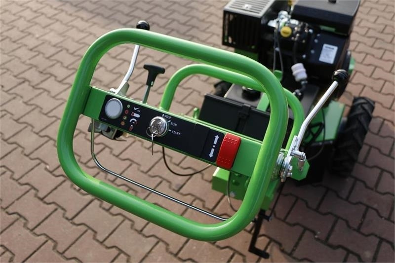 Laski F460E/27 - Σχιστικό ξύλων: φωτογραφία 2 Laski F460E/27 - Σχιστικό ξύλων: φωτογραφία 2