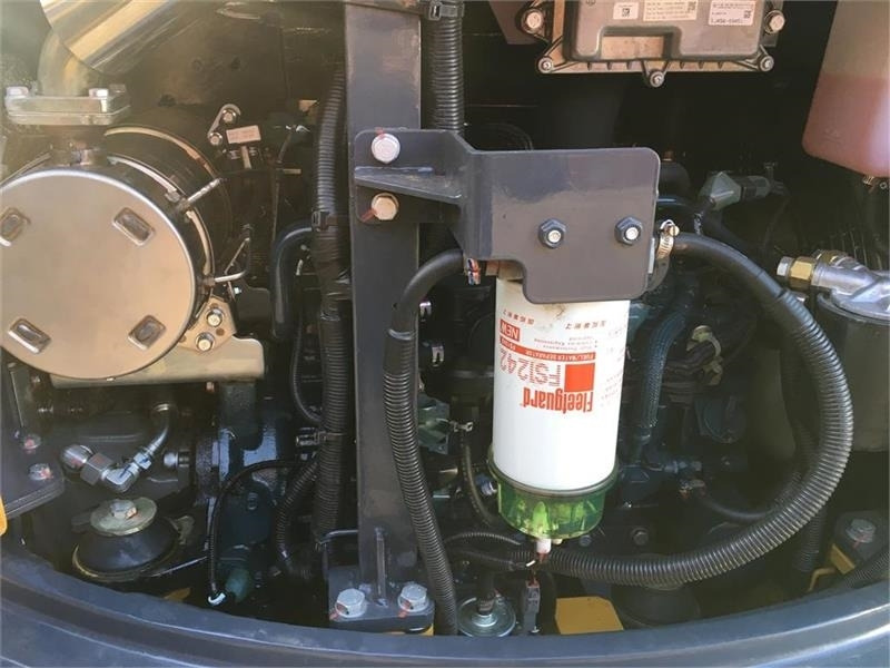 Μίνι εκσκαφέας XCMG 5.7 tons: φωτογραφία 12 Μίνι εκσκαφέας XCMG 5.7 tons: φωτογραφία 12