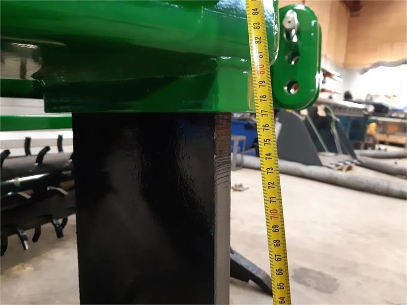 - - - grubber - Καλλιεργητής: φωτογραφία 2 - - - grubber - Καλλιεργητής: φωτογραφία 2