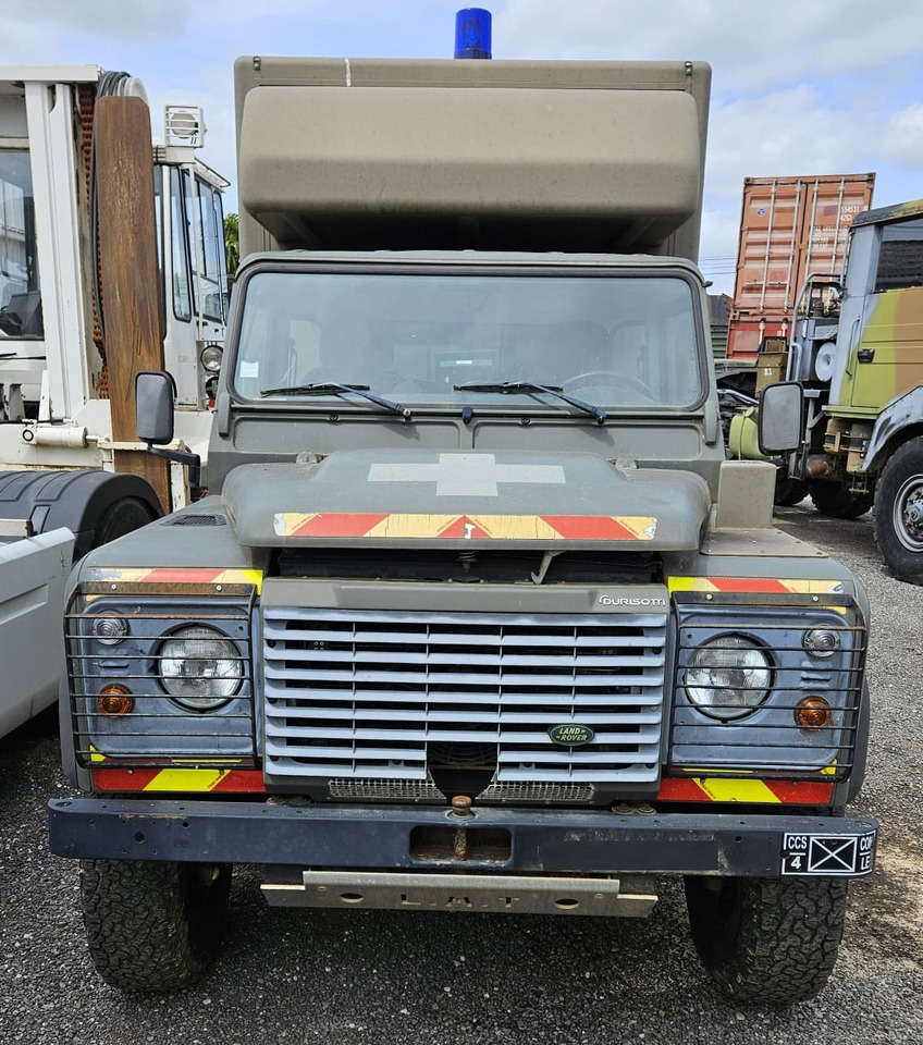 LAND ROVER Défender Ambulance - Ελαφρύ επαγγελματικό: φωτογραφία 2 LAND ROVER Défender Ambulance - Ελαφρύ επαγγελματικό: φωτογραφία 2