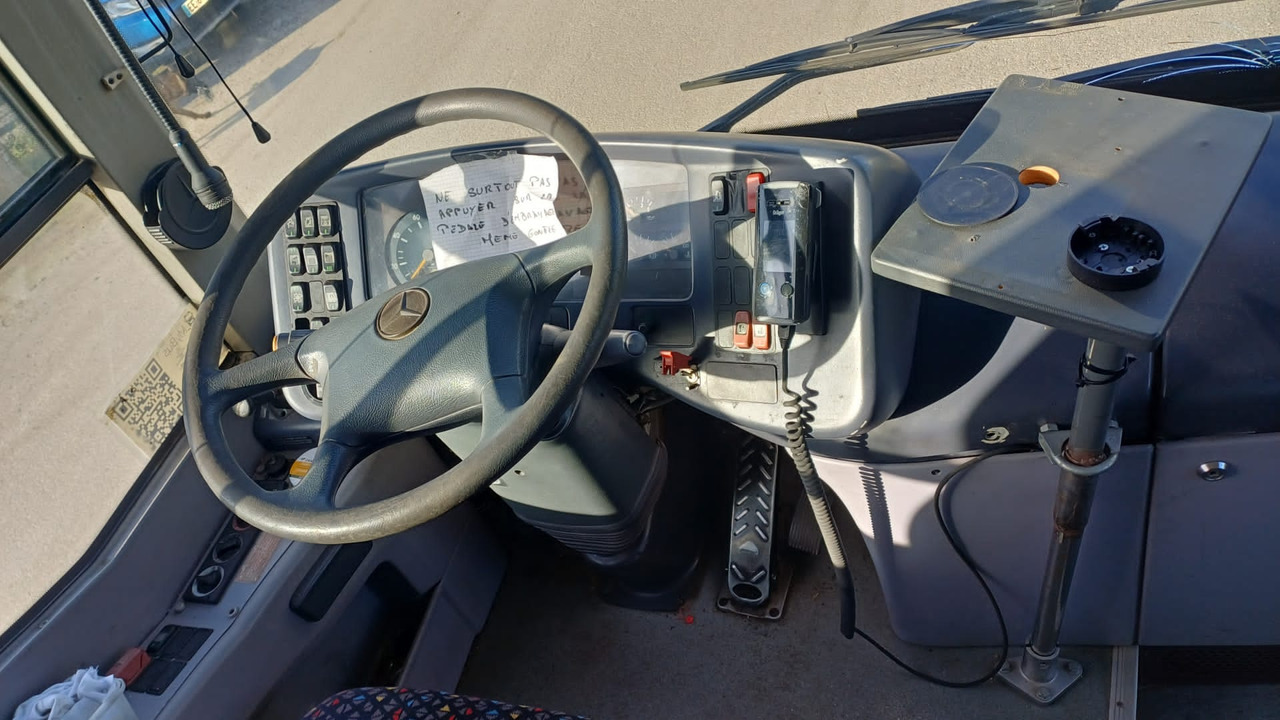 MERCEDES-BENZ - Προαστιακό λεωφορείο: φωτογραφία 3 MERCEDES-BENZ - Προαστιακό λεωφορείο: φωτογραφία 3