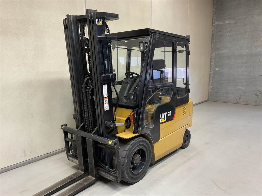 CAT EP35K-PAC - Ηλεκτροκίνητο περονοφόρο: φωτογραφία 4 CAT EP35K-PAC - Ηλεκτροκίνητο περονοφόρο: φωτογραφία 4