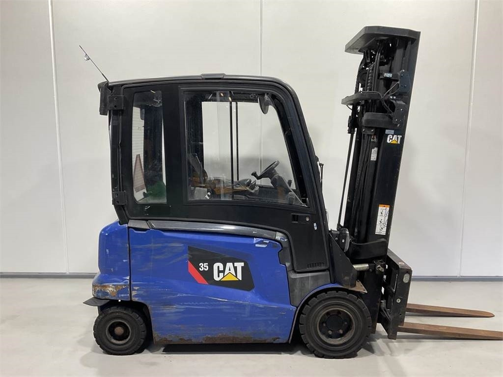 CAT EP35N - Ηλεκτροκίνητο περονοφόρο: φωτογραφία 1 CAT EP35N - Ηλεκτροκίνητο περονοφόρο: φωτογραφία 1