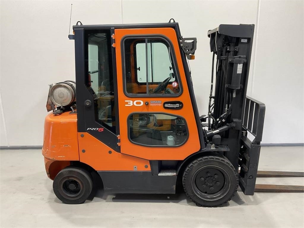 Doosan G30E-5 - Υγραεριοκίνητο περονοφόρο: φωτογραφία 1 Doosan G30E-5 - Υγραεριοκίνητο περονοφόρο: φωτογραφία 1