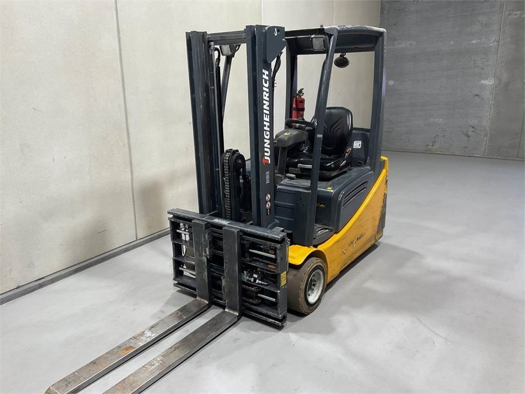 Jungheinrich EFG 218 SP 300ZZ - Ηλεκτροκίνητο περονοφόρο: φωτογραφία 4 Jungheinrich EFG 218 SP 300ZZ - Ηλεκτροκίνητο περονοφόρο: φωτογραφία 4