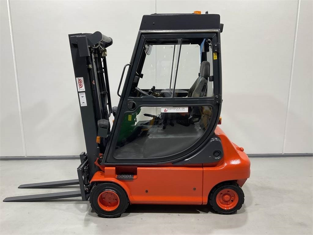 Linde E20P-02 - Ηλεκτροκίνητο περονοφόρο: φωτογραφία 3 Linde E20P-02 - Ηλεκτροκίνητο περονοφόρο: φωτογραφία 3